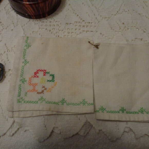 JAPAN NATURE PLATE FAUX TORTISE SHELL VANITY NAPKINS SLAVIC PIN LACE RUN LOT - Picture 15 of 16